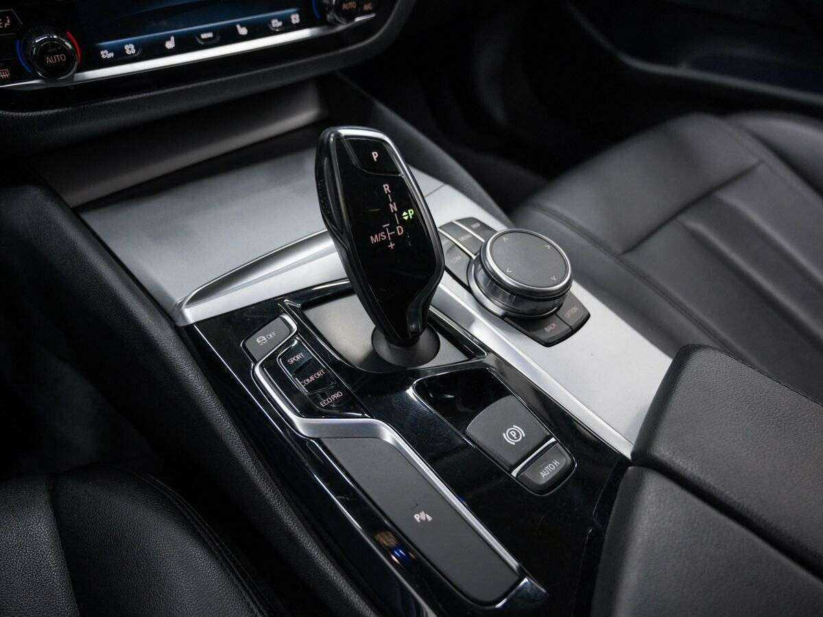 Купить BMW 5 серии, 2017, 193 321 км.. Фото: #20