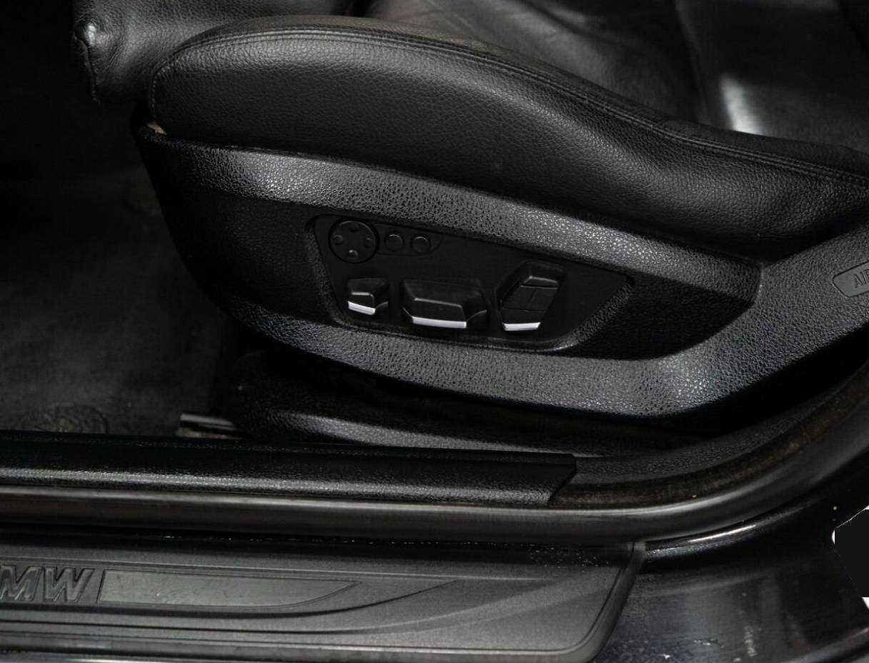 Купить BMW 5 серии, 2013, 229 600 км.. Фото: #16