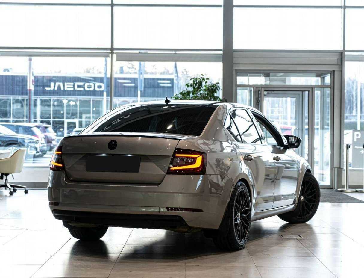 Купить Skoda Octavia, 2018, 141 200 км.. Фото: #2