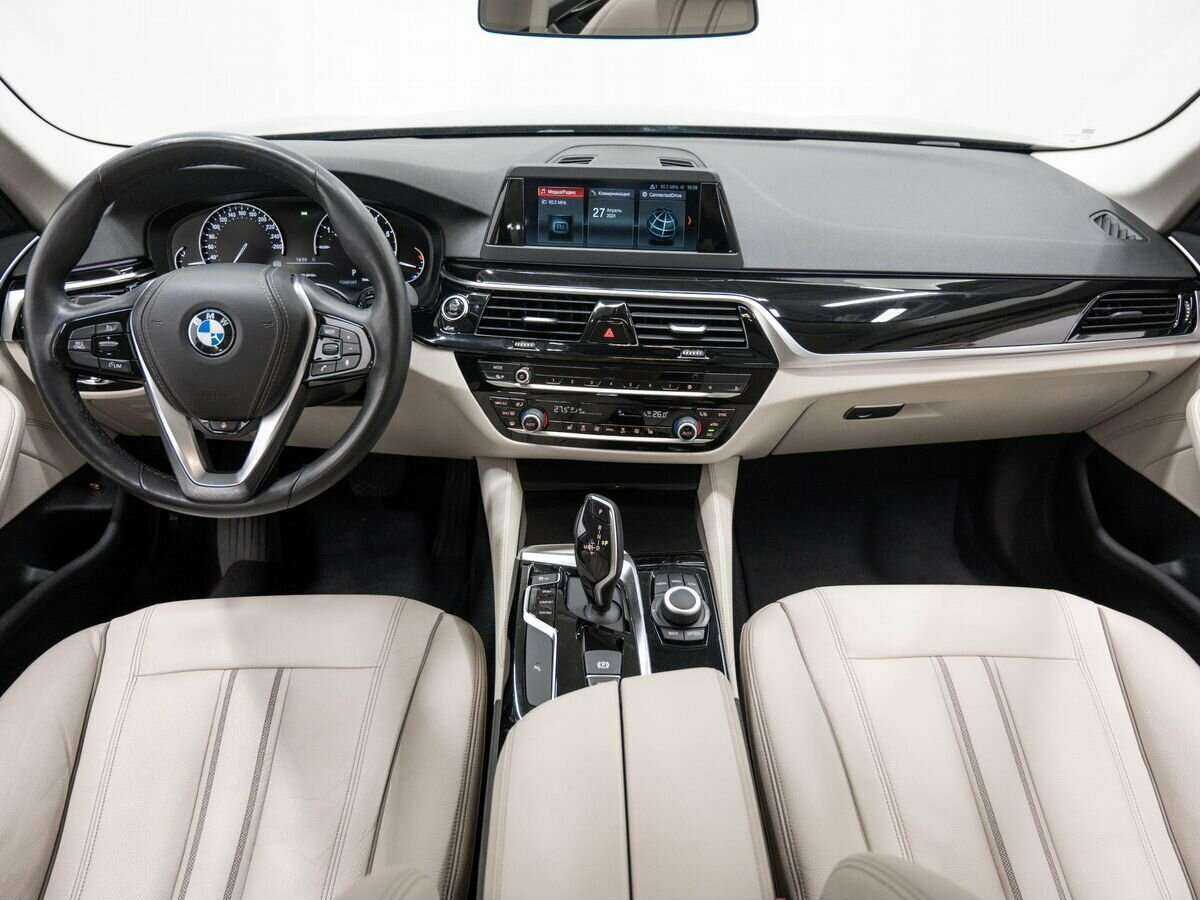 Купить BMW 5 серии, 2018, 174 500 км.. Фото: #9