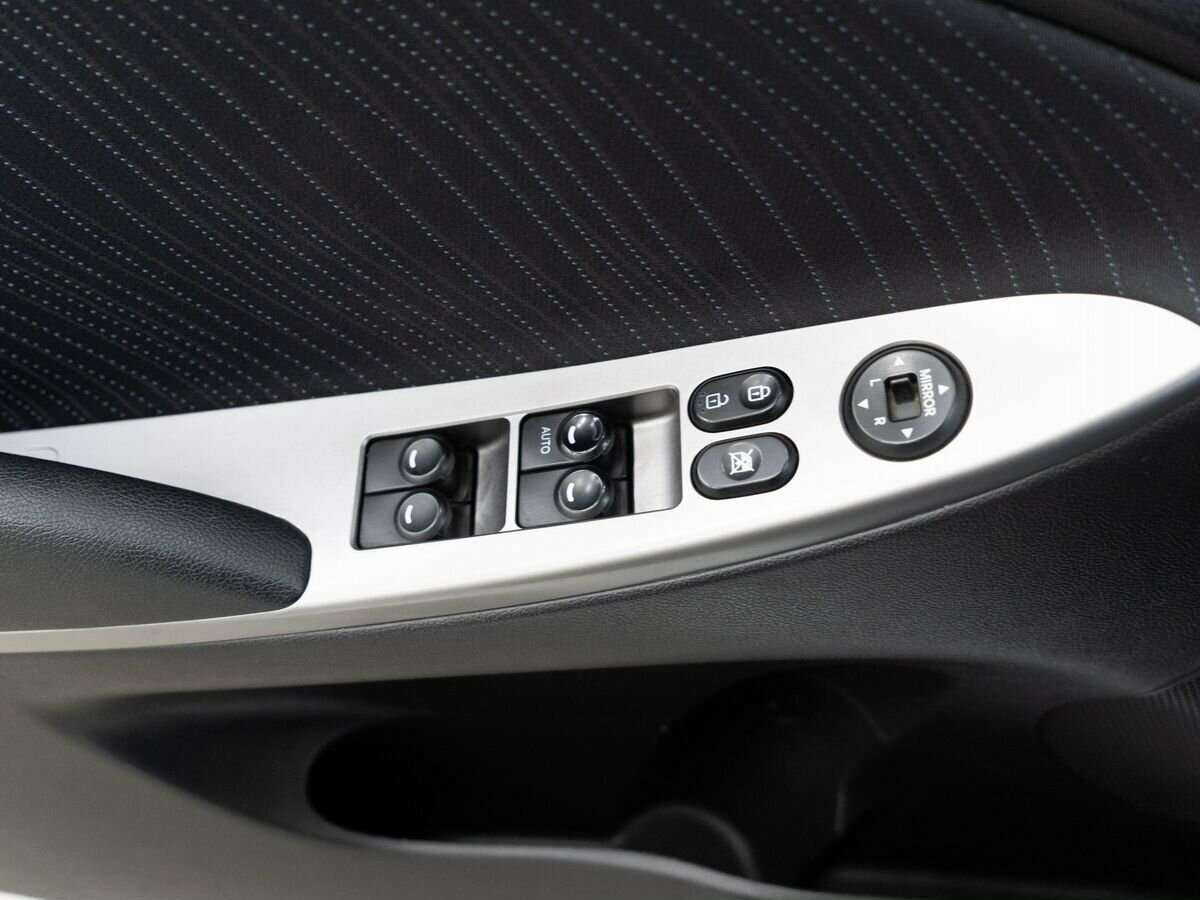 Купить Hyundai Solaris, 2015, 149 445 км.. Фото: #13