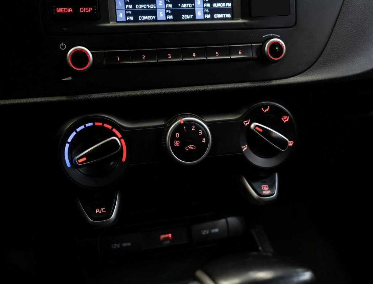 Купить Kia Rio, 2022, 68 006 км.. Фото: #12