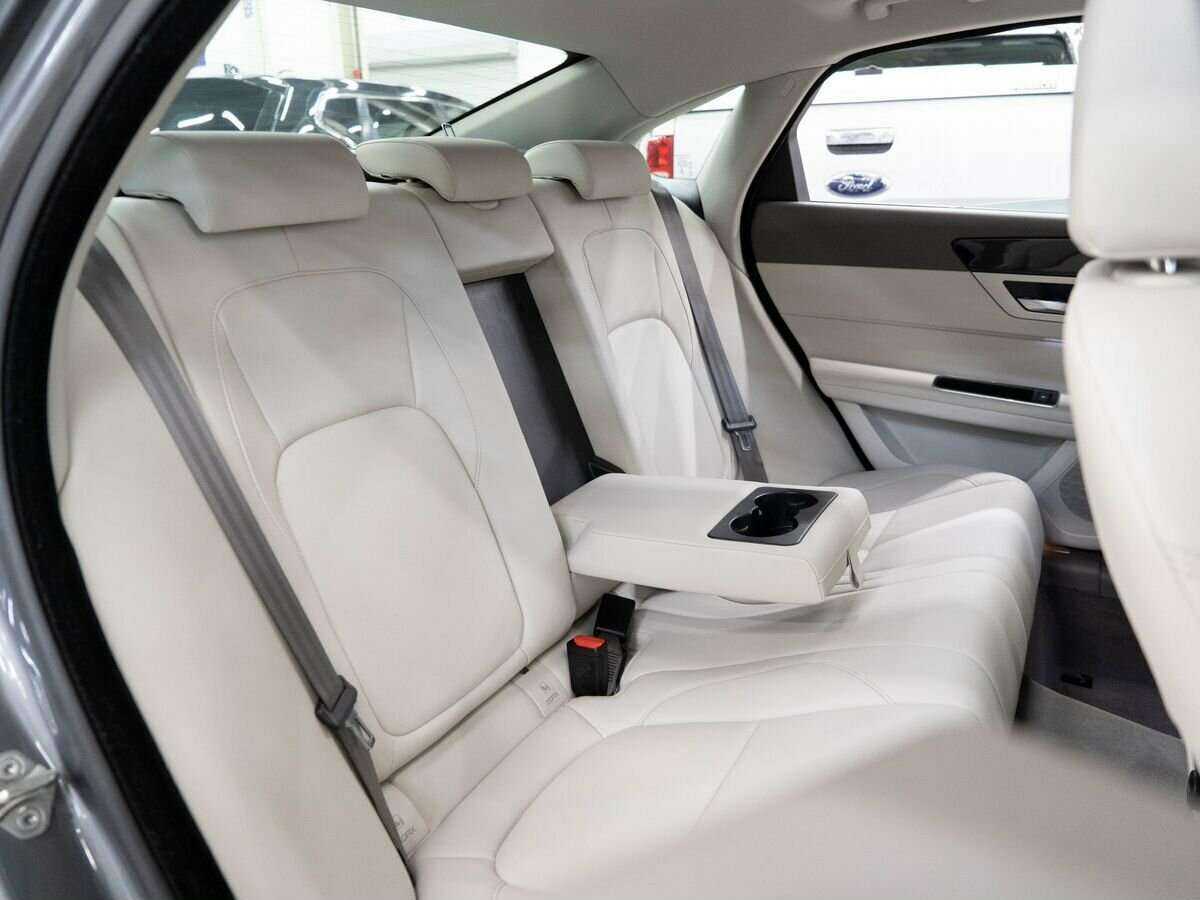 Купить Jaguar XF, 2017, 34 420 км.. Фото: #7