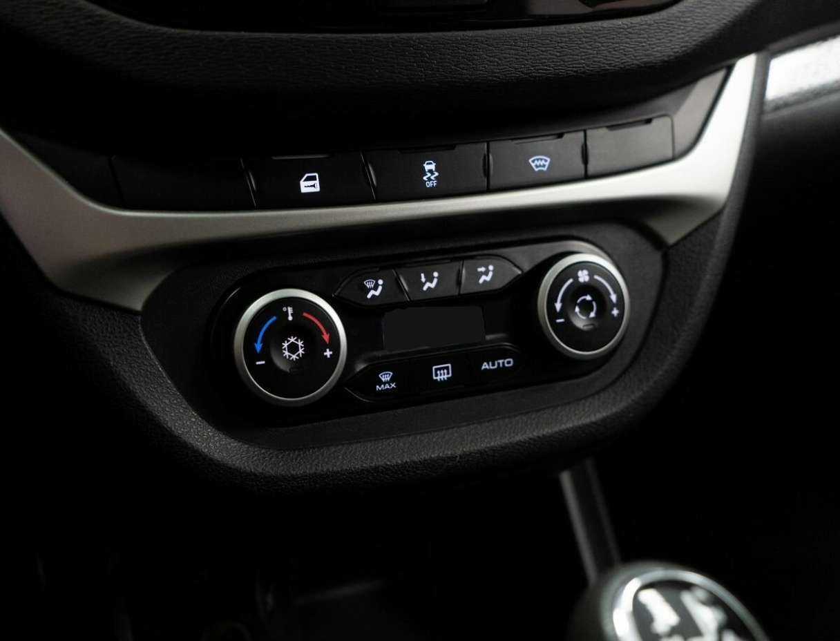 Купить Lada (ВАЗ) Vesta, 2018, 84 500 км.. Фото: #12