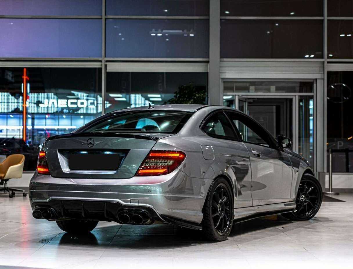 Купить Mercedes-Benz C-Класс, 2012, 212 000 км.. Фото: #2
