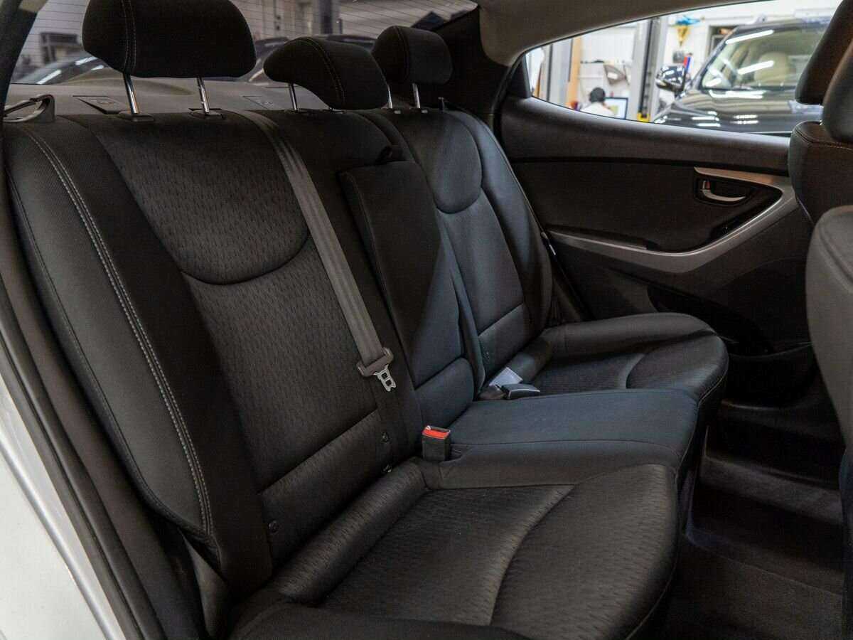 Купить Hyundai Elantra, 2012, 197 450 км.. Фото: #7