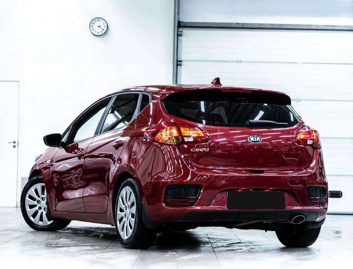 Купить Kia Ceed, 2018, 91 800 км.. Фото: #3
