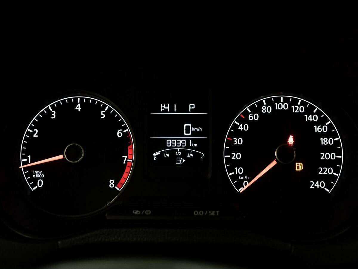 Купить Volkswagen Polo, 2017, 89 386 км.. Фото: #10