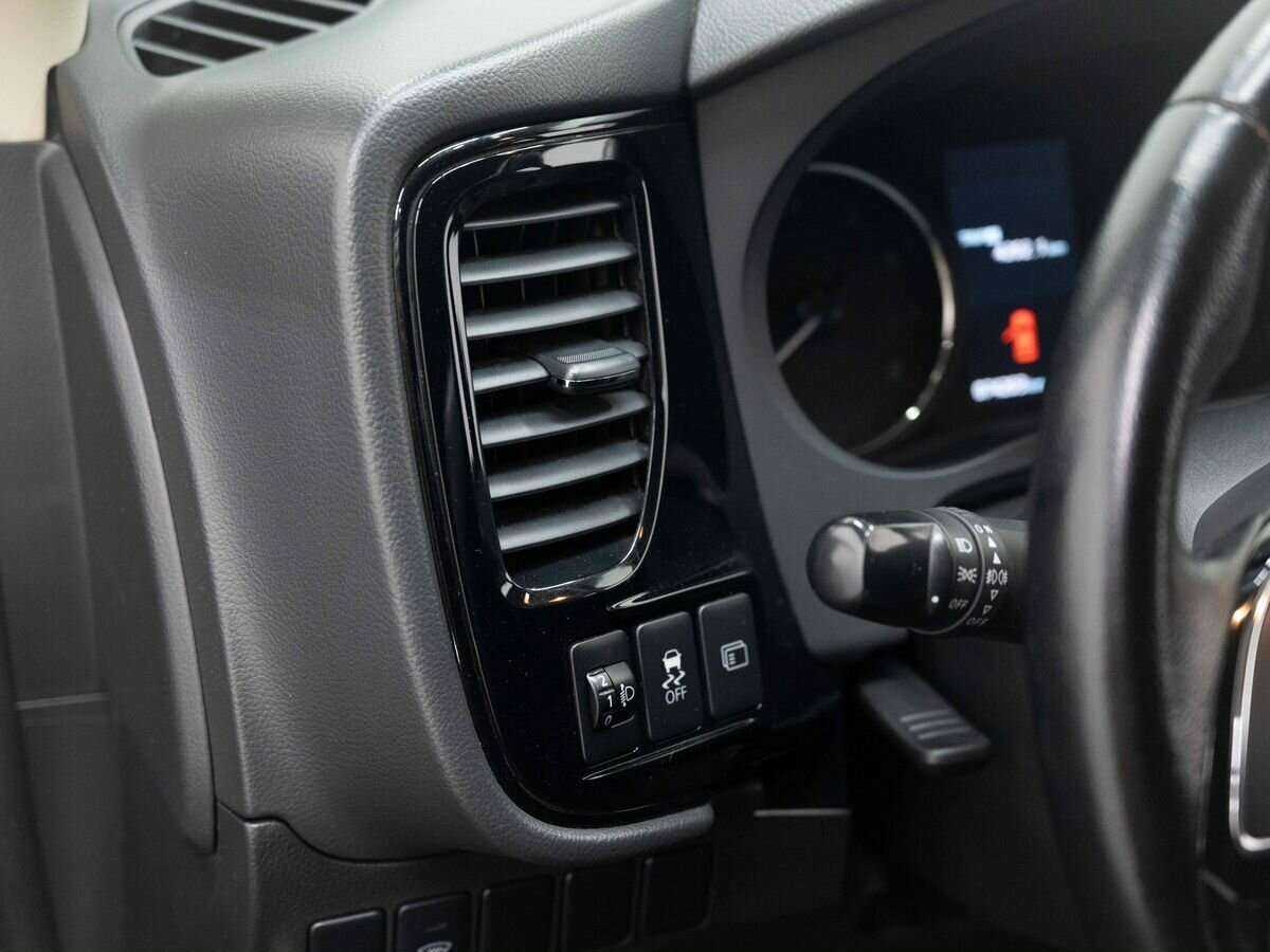 Купить Митсубиши Оутлэндер, 2016, 74 202 км.. Фото: #18