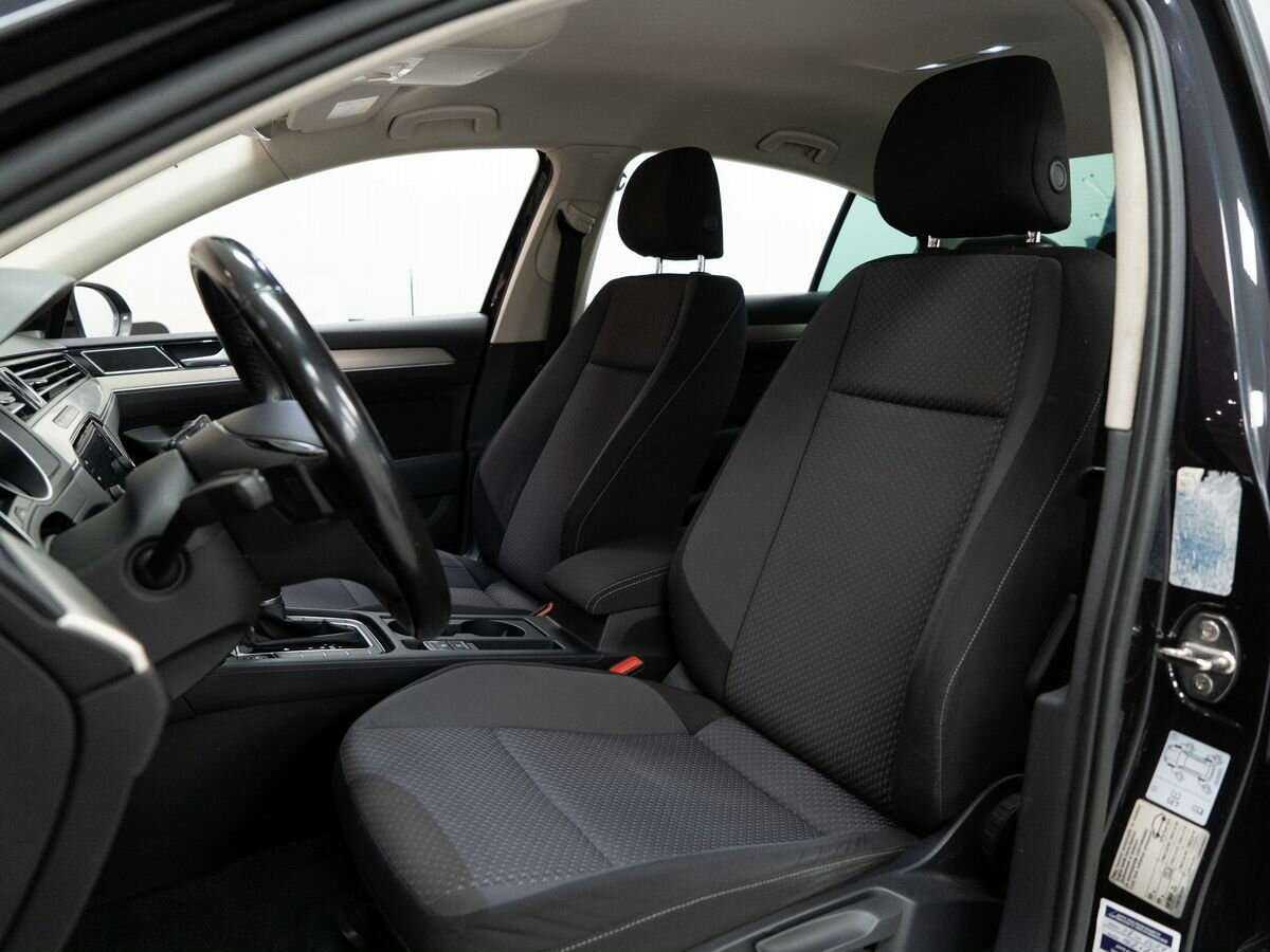 Купить Volkswagen Passat, 2017, 161 748 км.. Фото: #5
