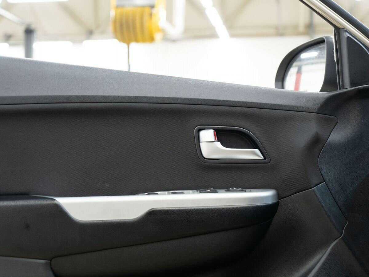 Купить Kia Rio, 2012, 286 550 км.. Фото: #12