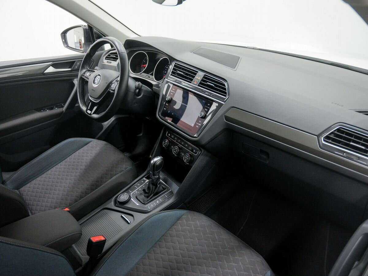 Купить Volkswagen Tiguan, 2019, 113 978 км.. Фото: #10