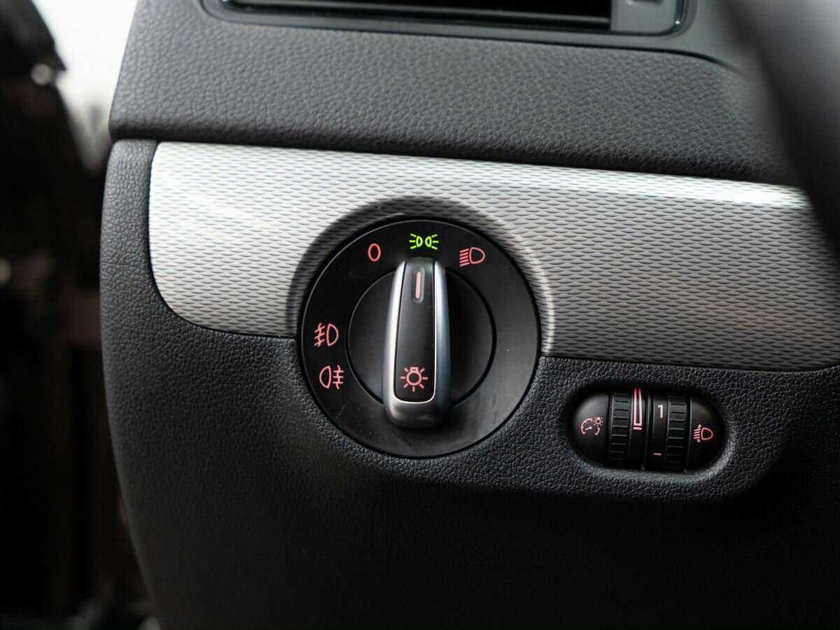 Купить Volkswagen Jetta, 2016, 107 000 км.. Фото: #16