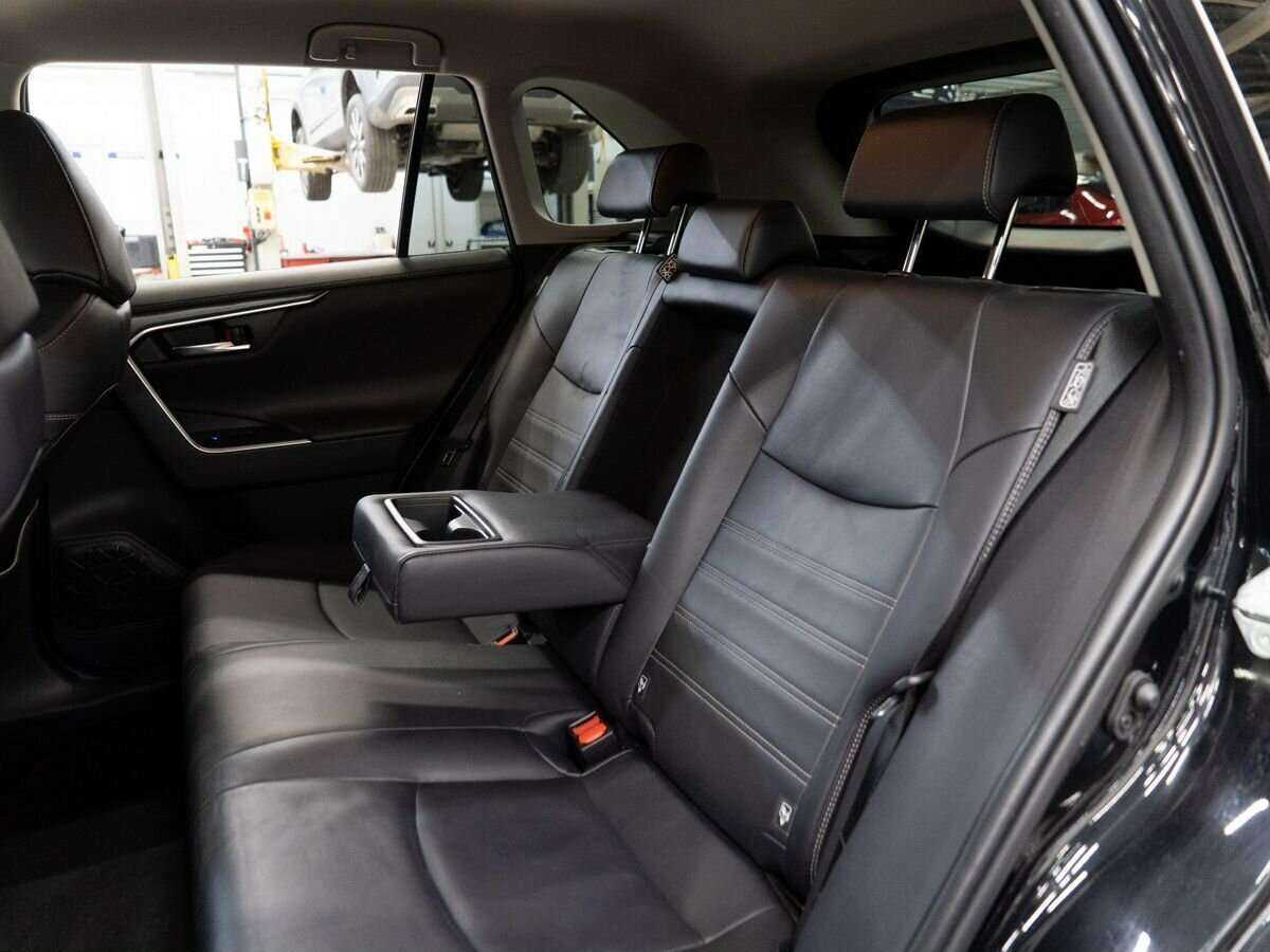 Купить Toyota RAV4, 2020, 91 800 км.. Фото: #6