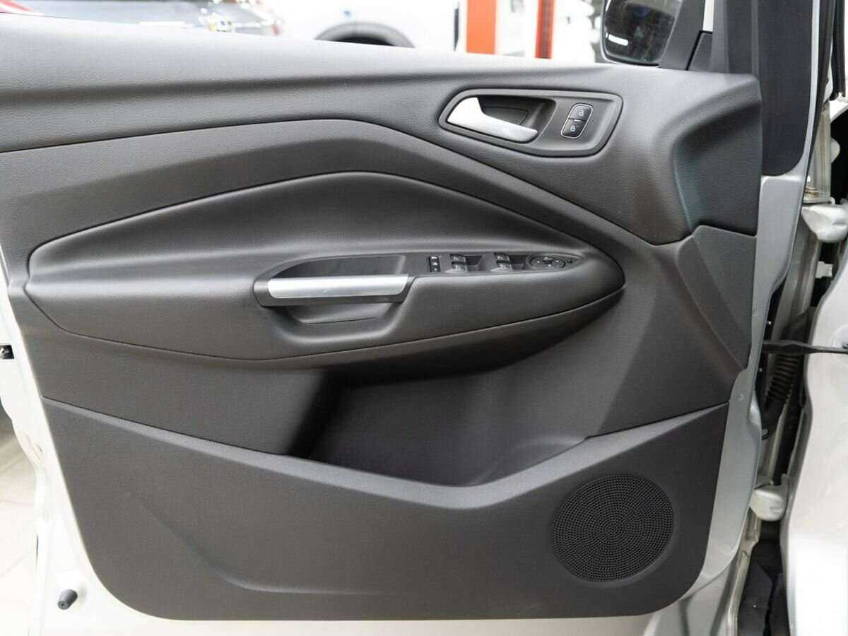 Купить Ford Kuga, 2017, 82 000 км.. Фото: #15