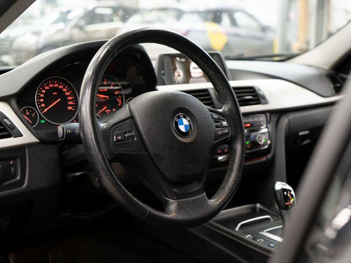 Купить BMW 3 серии, 2015, 119 000 км.. Фото: #4