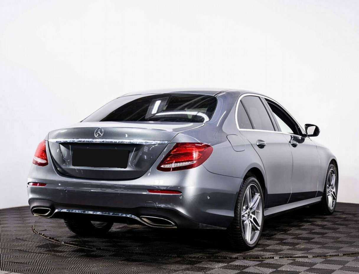 Купить Mercedes-Benz E-Класс, 2018, 95 987 км.. Фото: #4