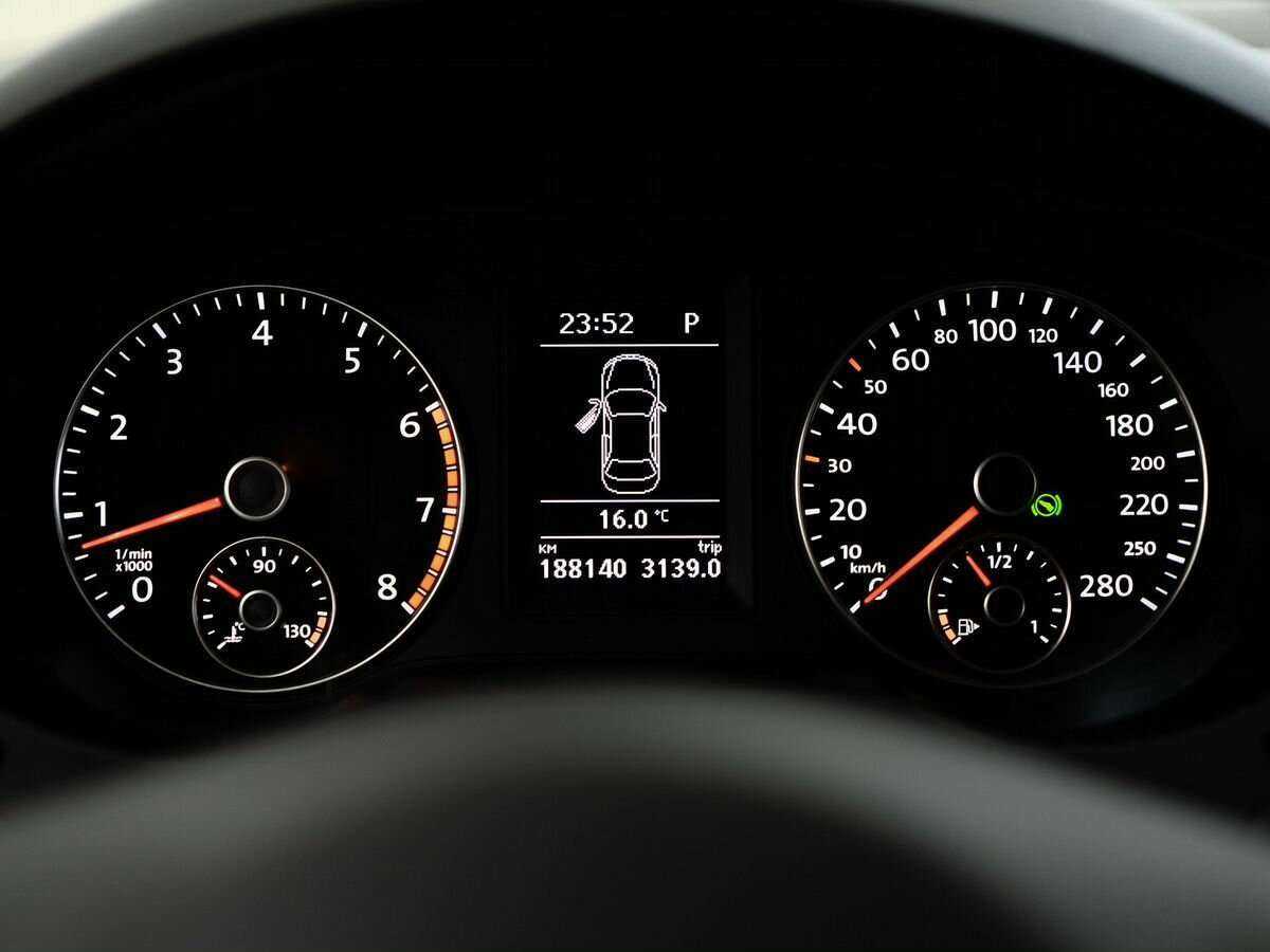 Купить Volkswagen Jetta, 2013, 188 137 км.. Фото: #10