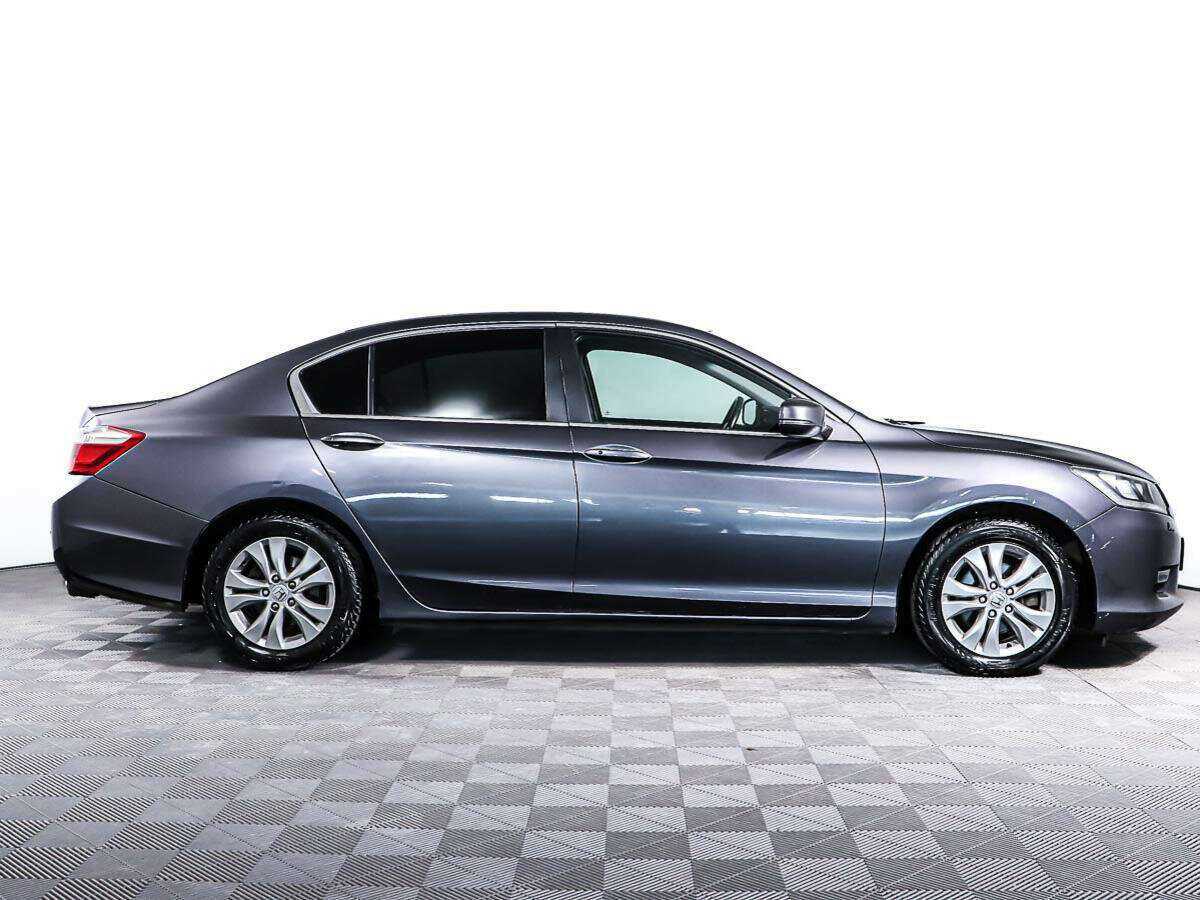 Купить Honda Accord, 2013, 144 517 км.. Фото: #2