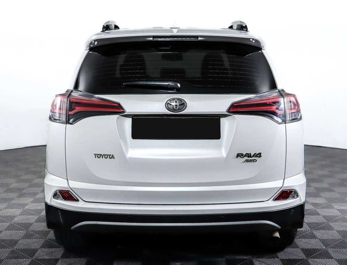 Купить Toyota RAV4, 2018, 99 985 км.. Фото: #5