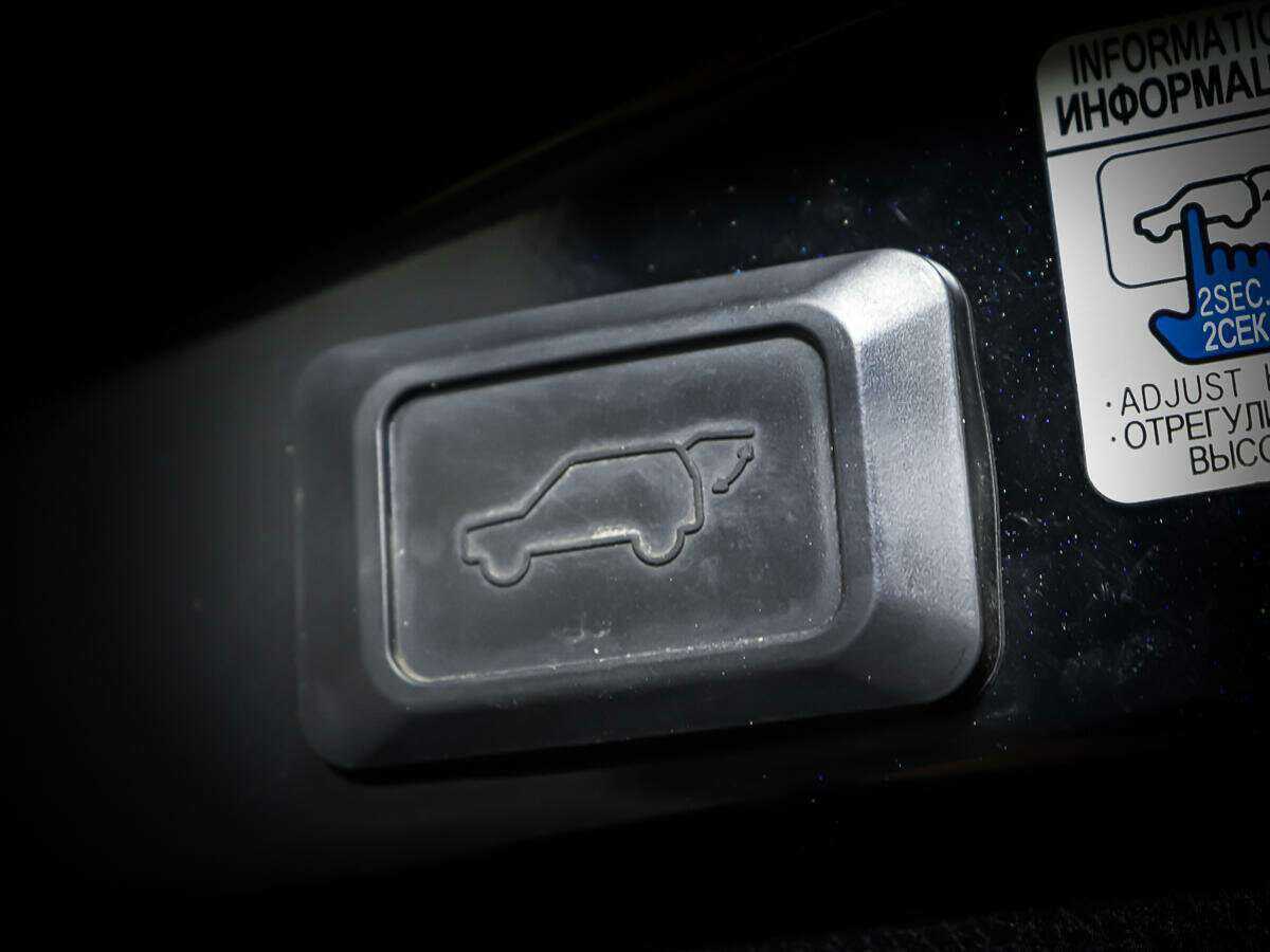 Купить Toyota RAV4, 2018, 103 067 км.. Фото: #17