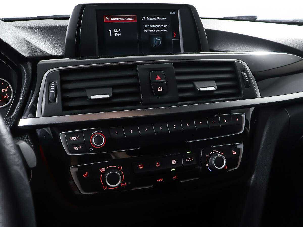 Купить БМВ 3 серии, 2017, 113 893 км.. Фото: #20