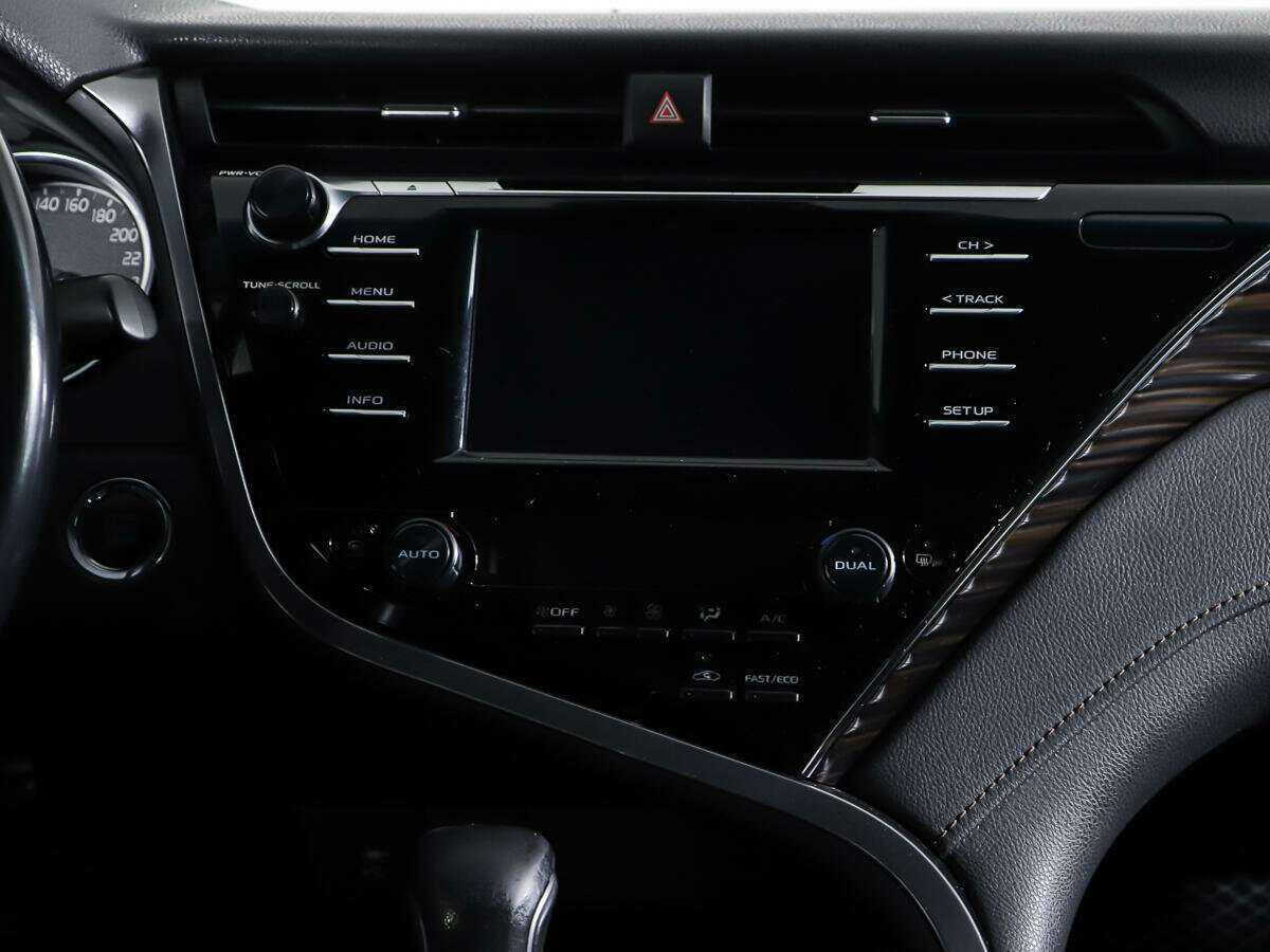 Купить Тойота Камри, 2018, 130 938 км.. Фото: #11