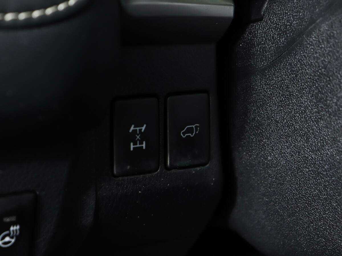 Купить Toyota RAV4, 2019, 119 238 км.. Фото: #17