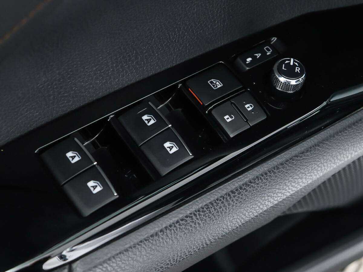 Купить Toyota Camry, 2019, 93 353 км.. Фото: #13