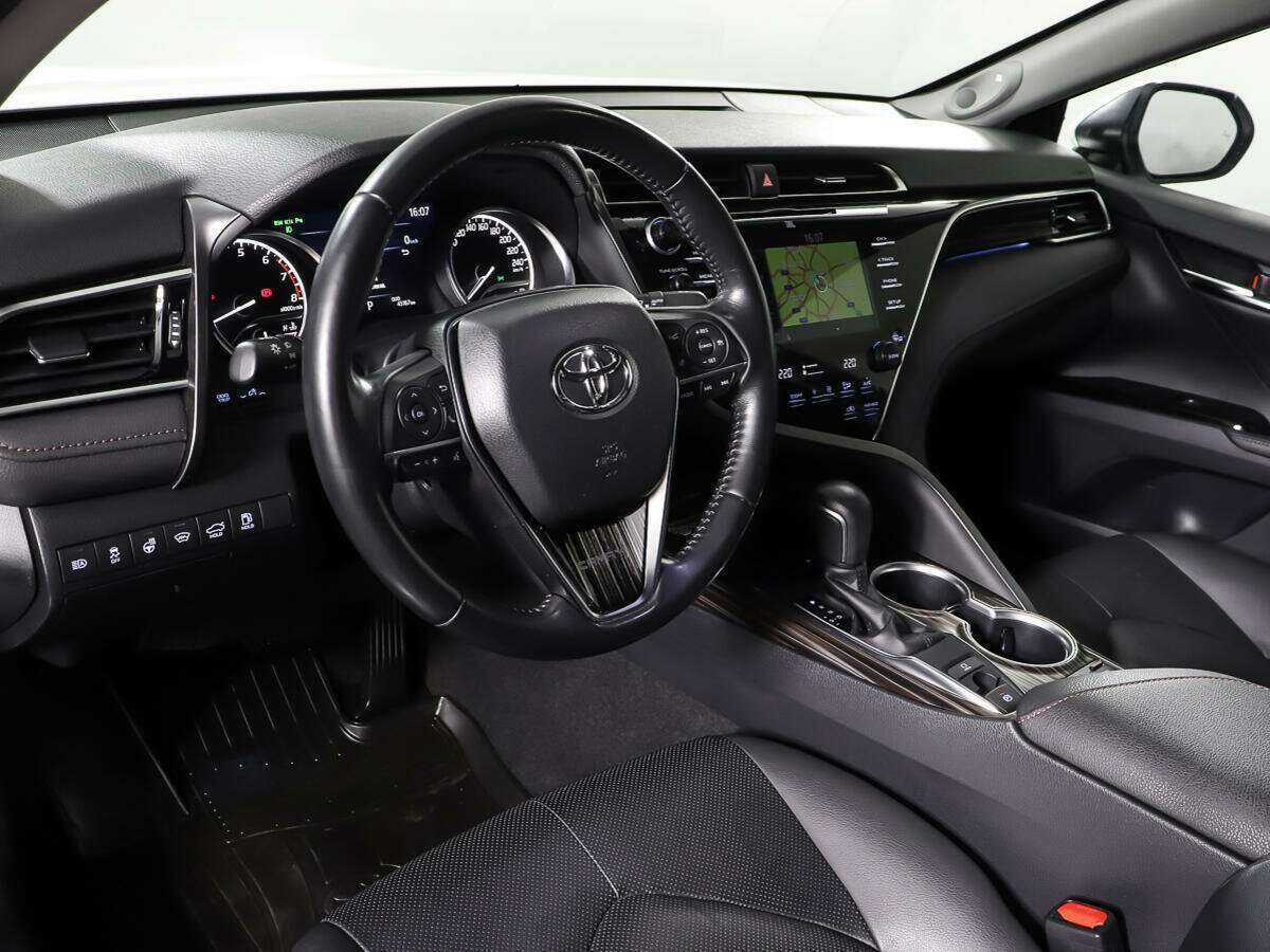 Купить Toyota Camry, 2020, 45 166 км.. Фото: #10