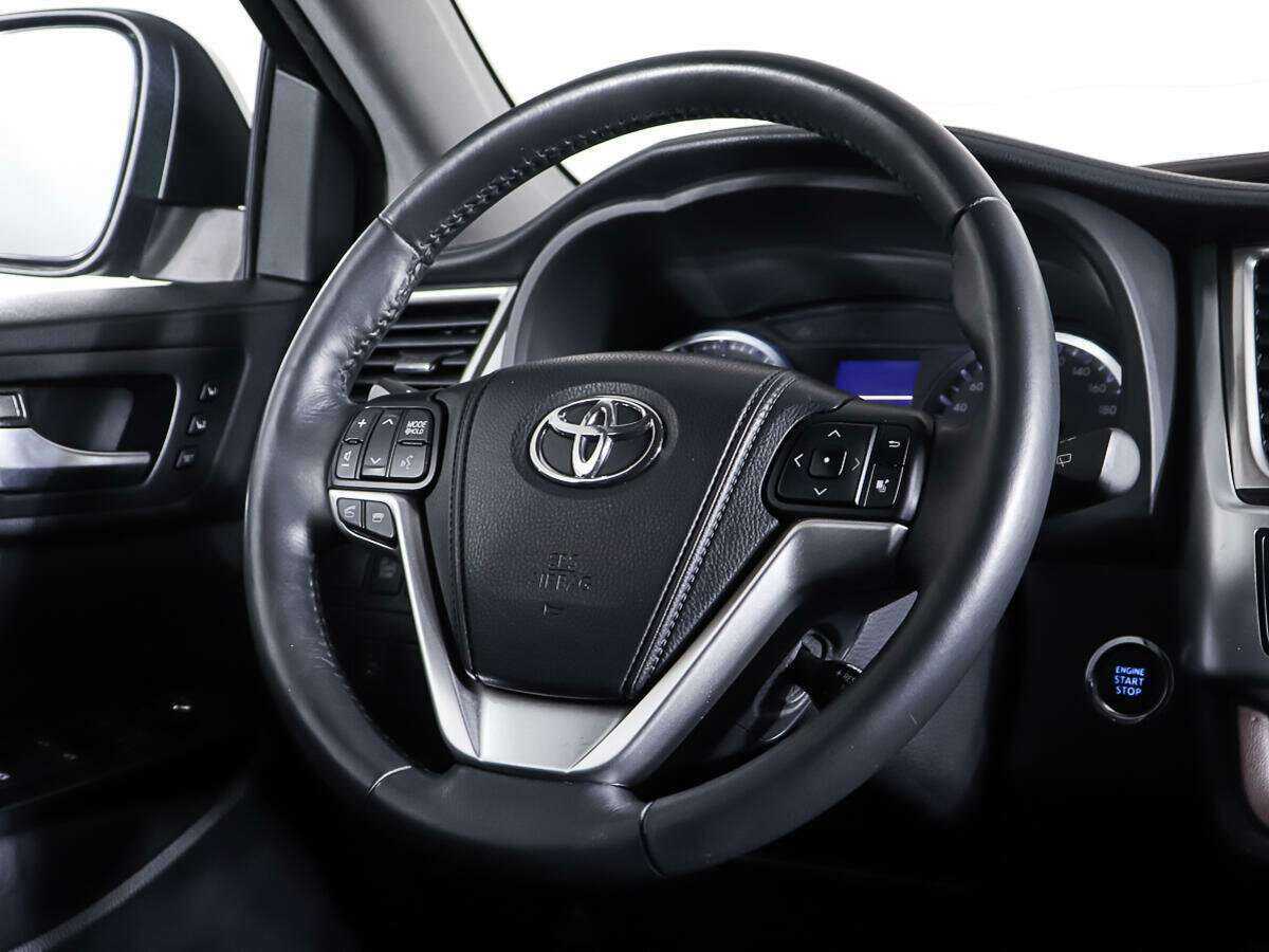 Купить Toyota Highlander, 2014, 61 390 км.. Фото: #16