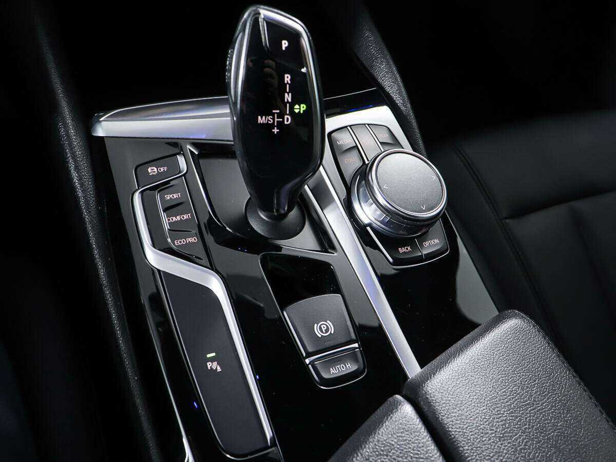 Купить BMW 5 серии, 2017, 223 406 км.. Фото: #22