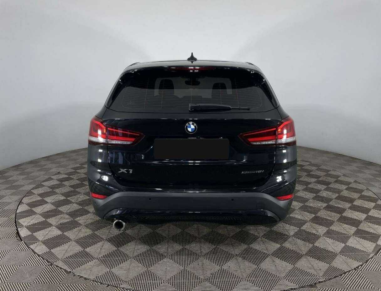 Купить BMW X1, 2021, 39 221 км.. Фото: #2