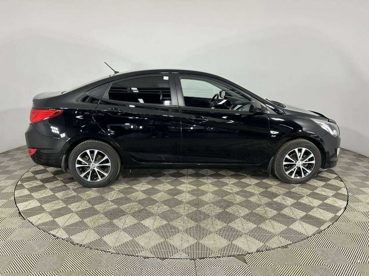 Купить Hyundai Solaris, 2015, 66 300 км.. Фото: #3