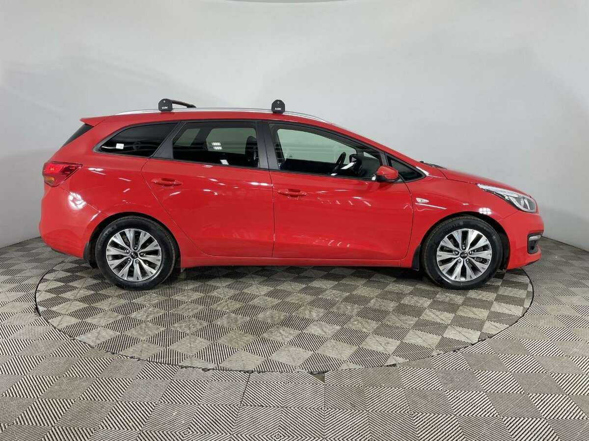 Купить Kia Ceed, 2018, 65 066 км.. Фото: #3