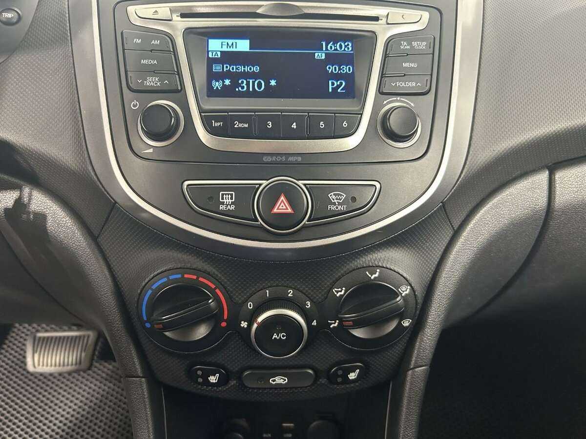 Купить Hyundai Solaris, 2015, 130 893 км.. Фото: #11