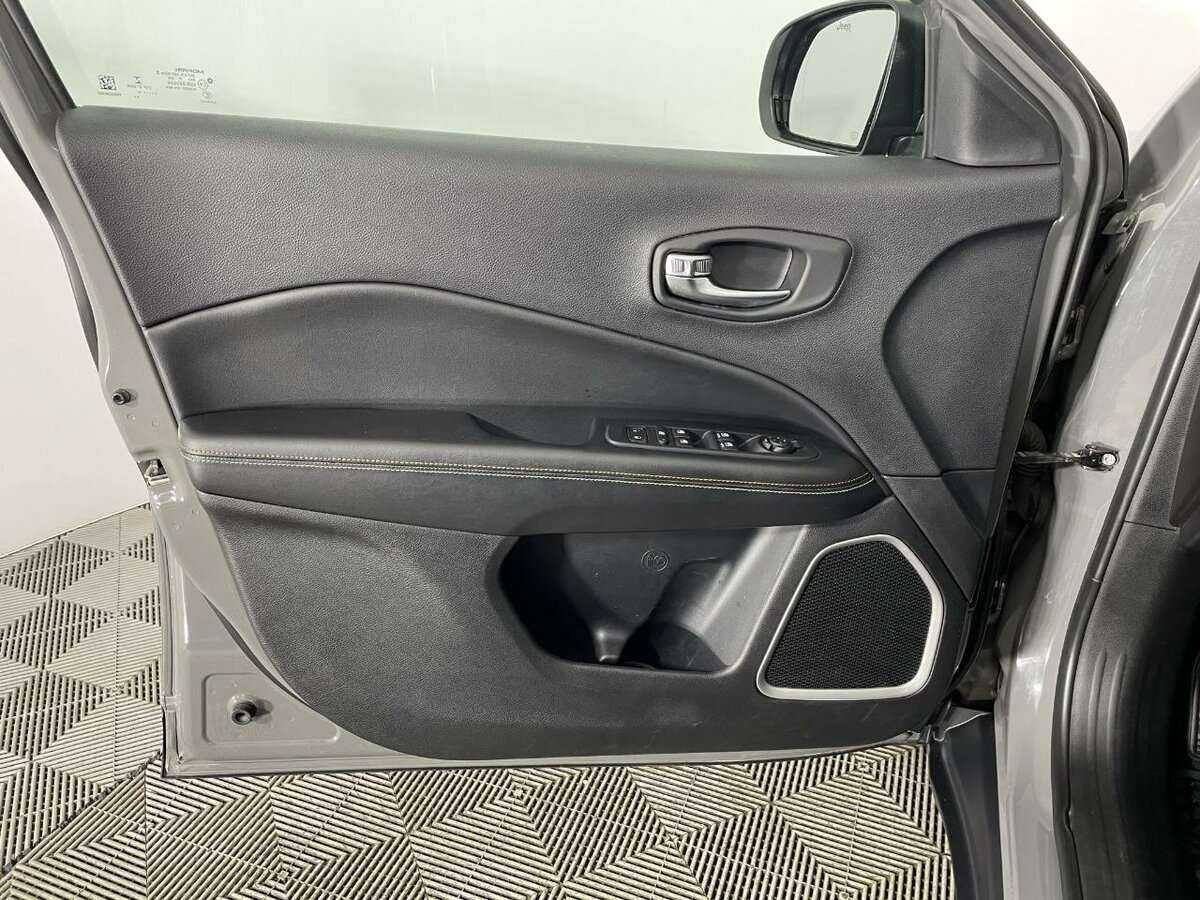 Купить Jeep Compass, 2019, 87 774 км.. Фото: #7