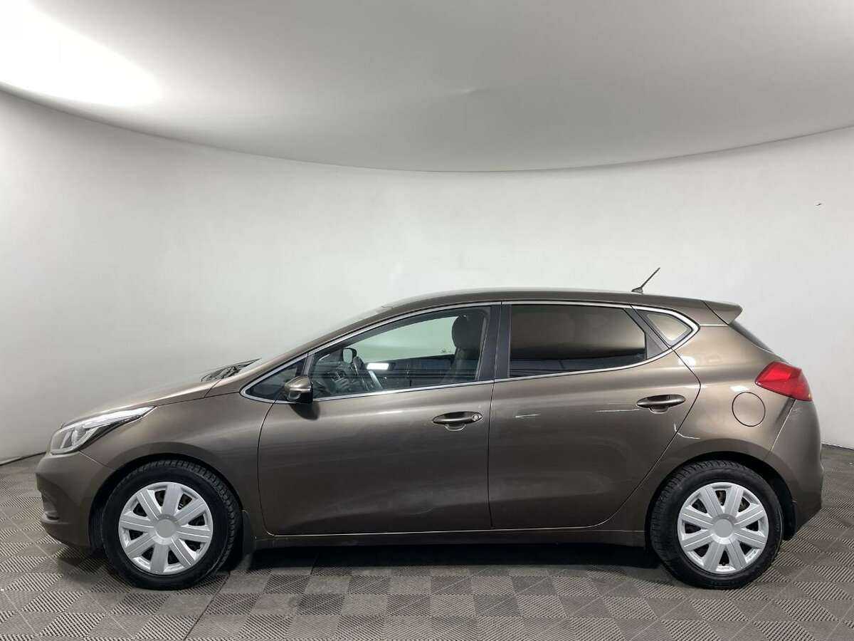 Купить Kia Ceed, 2013, 199 500 км.. Фото: #4