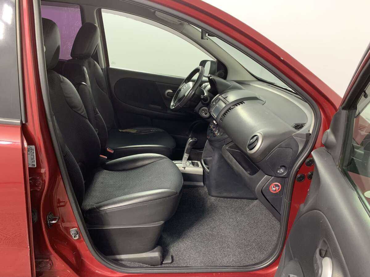 Купить Nissan Note, 2012, 352 218 км.. Фото: #13