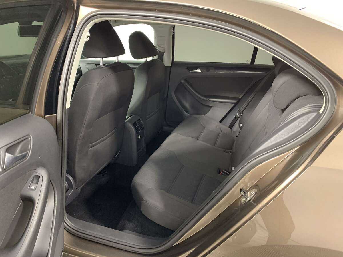 Купить Volkswagen Jetta, 2013, 222 783 км.. Фото: #9