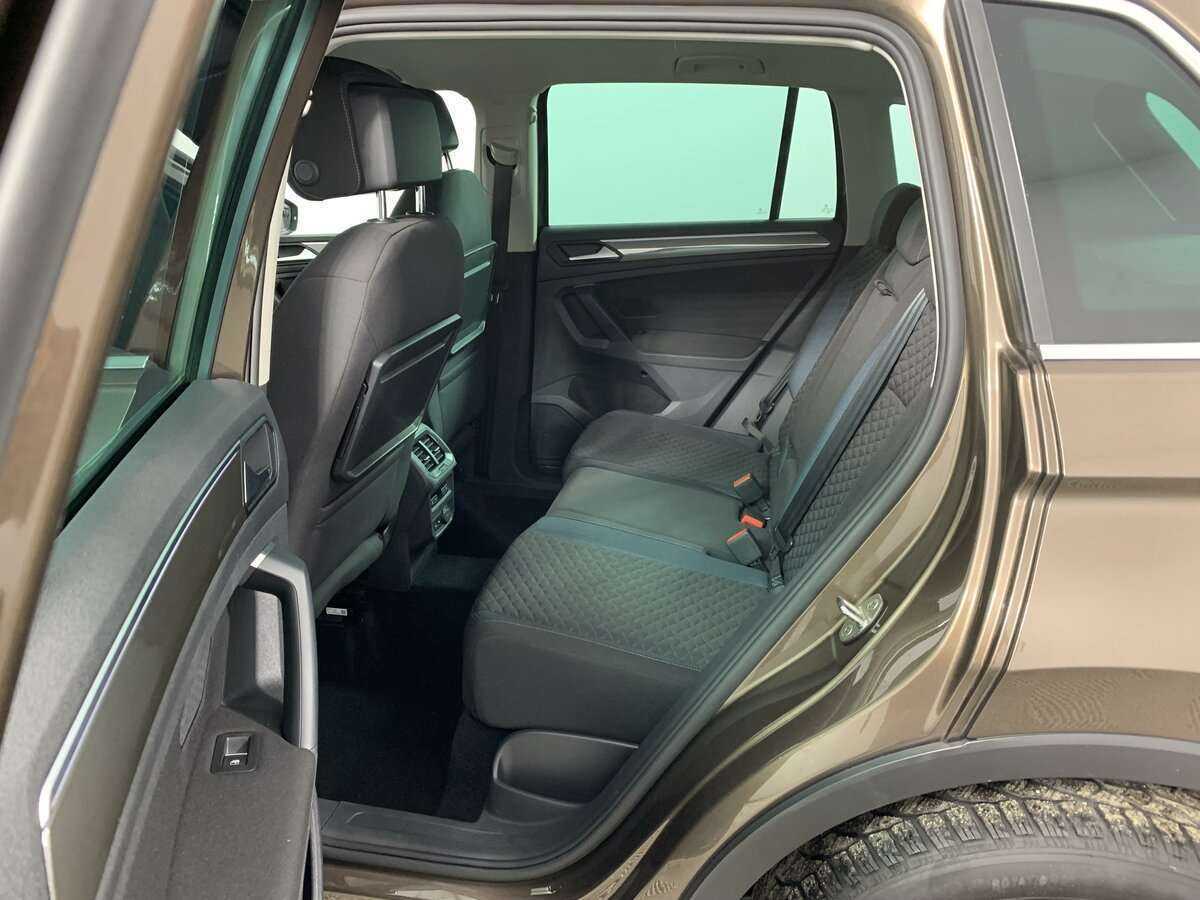 Купить Volkswagen Tiguan, 2019, 78 773 км.. Фото: #9
