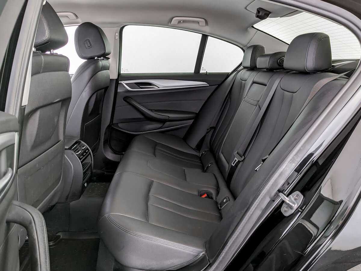 Купить BMW 5 серии, 2018, 187 995 км.. Фото: #9