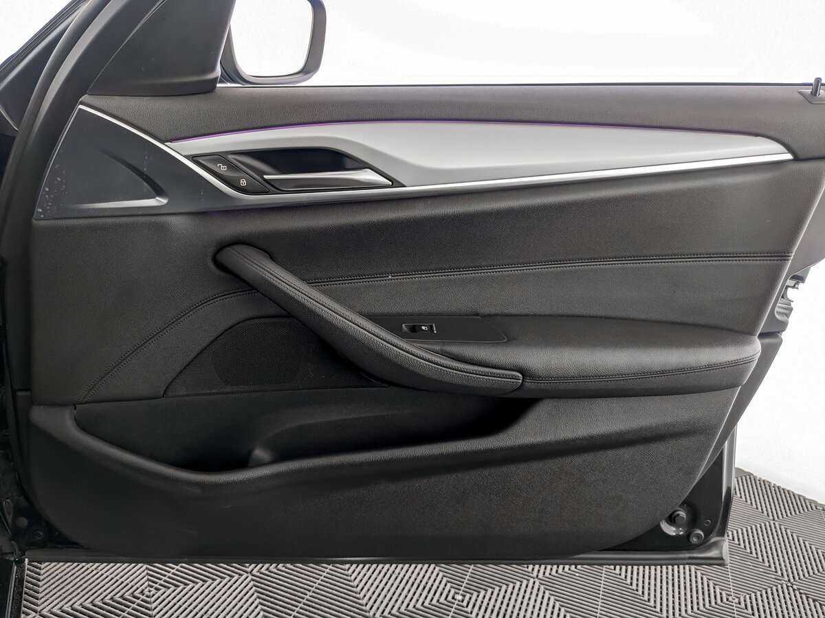 Купить BMW 5 серии, 2018, 212 355 км.. Фото: #19