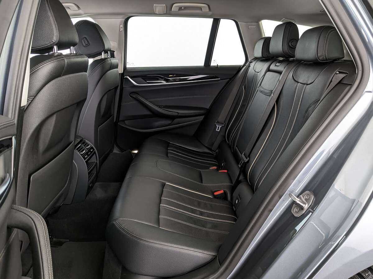 Купить BMW 5 серии, 2019, 156 275 км.. Фото: #12
