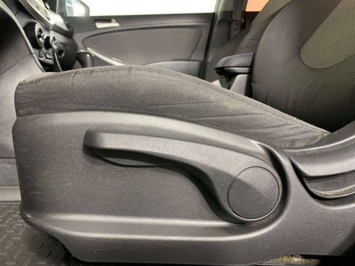 Купить Hyundai Solaris, 2013, 213 324 км.. Фото: #13