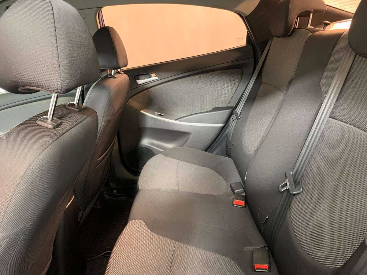 Купить Hyundai Solaris, 2013, 213 324 км.. Фото: #15