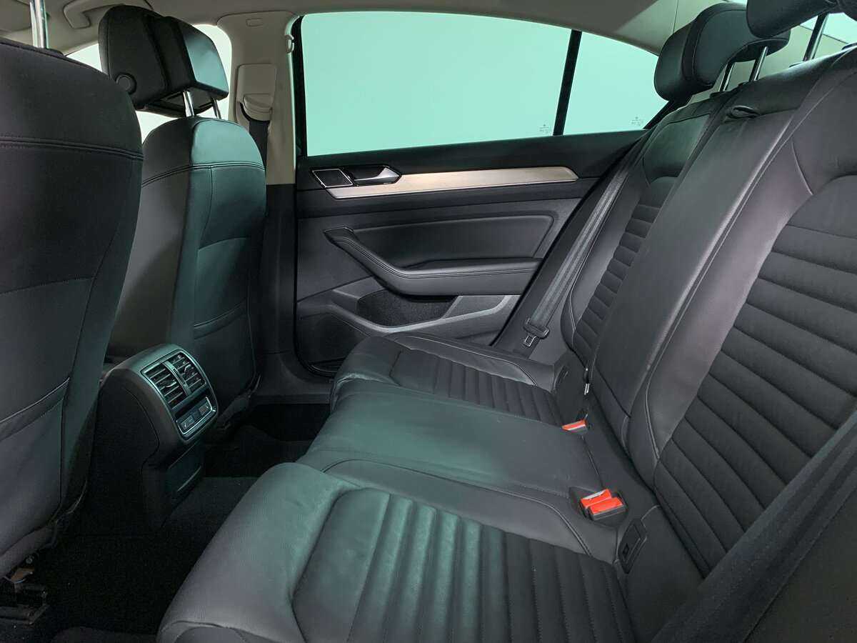 Купить Volkswagen Passat, 2019, 107 000 км.. Фото: #15