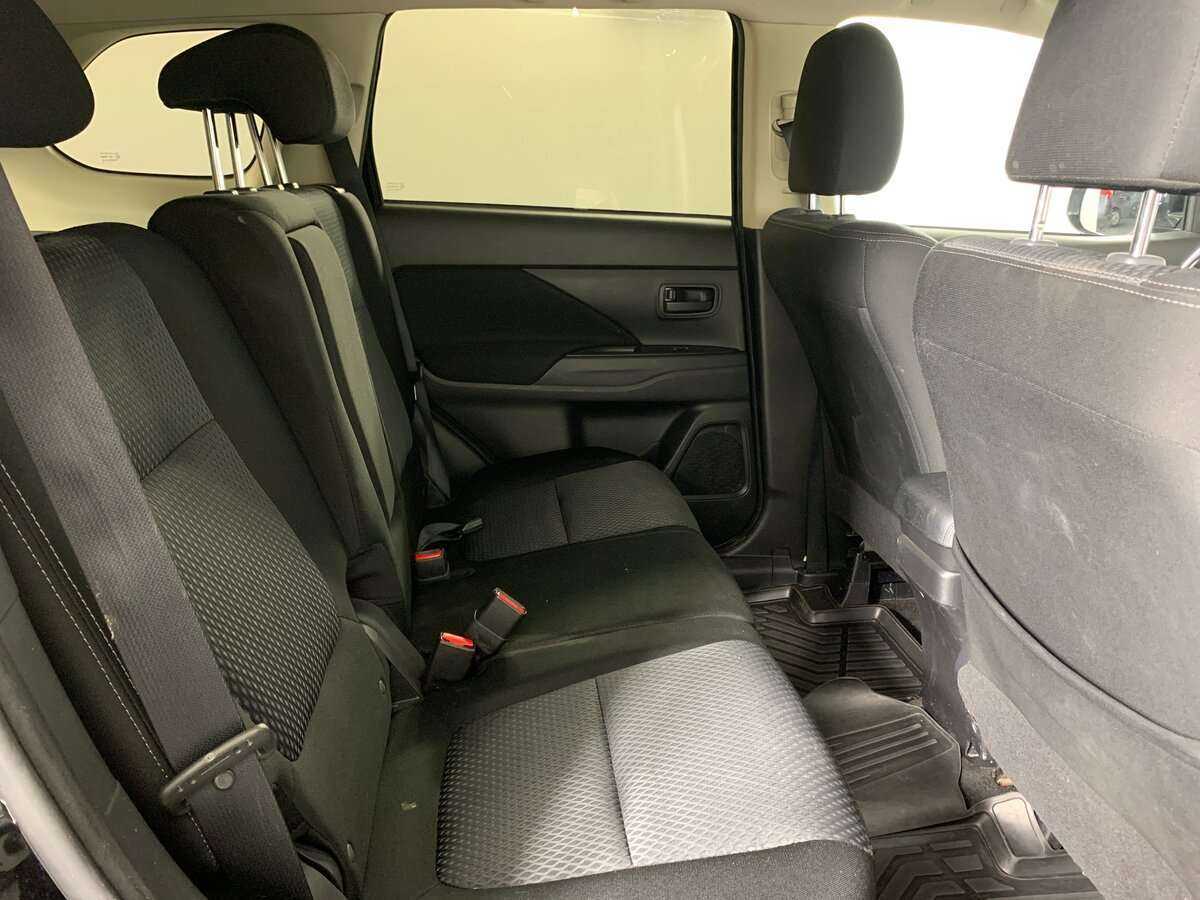 Купить Митсубиши Оутлэндер, 2018, 167 372 км.. Фото: #15