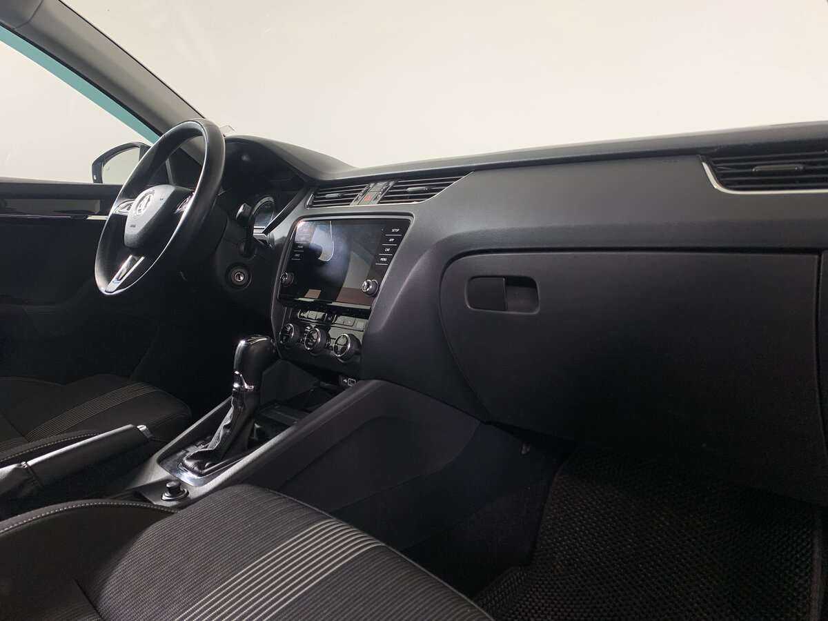 Купить Skoda Octavia, 2018, 181 543 км.. Фото: #10