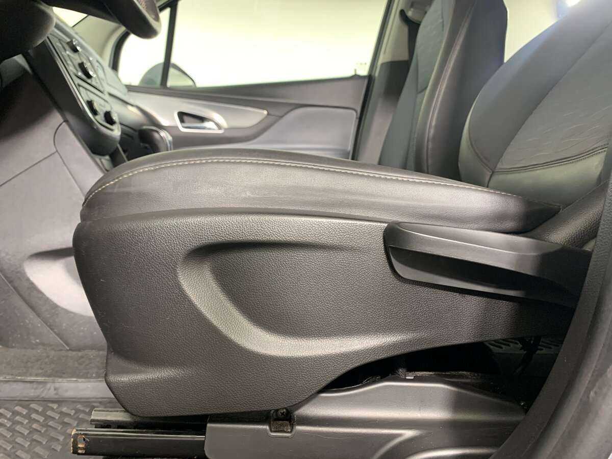 Купить Opel Mokka, 2015, 90 640 км.. Фото: #12